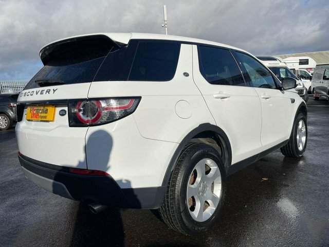 Land Rover Discovery Sport 2L Td4 Hse BN17YZC White #6