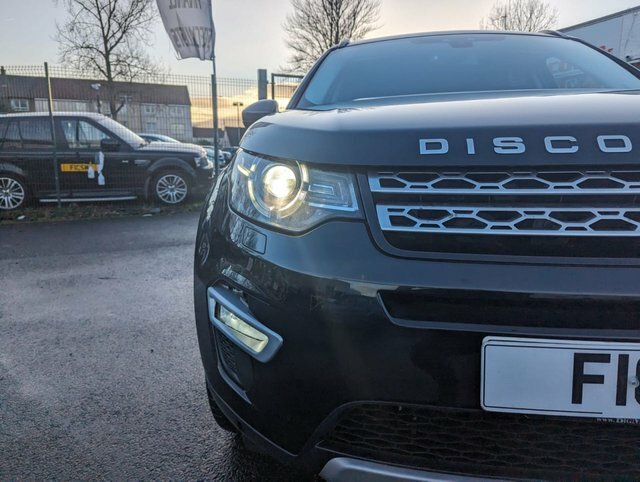 Land Rover Discovery Sport 2L Td4 Hse Luxury OV65AHG Black #3