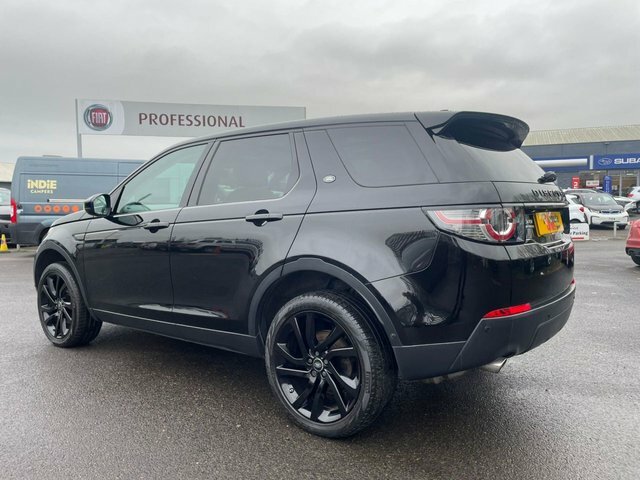 Land Rover Discovery Sport 2L Td4 Hse Black KN65MKA Black #4