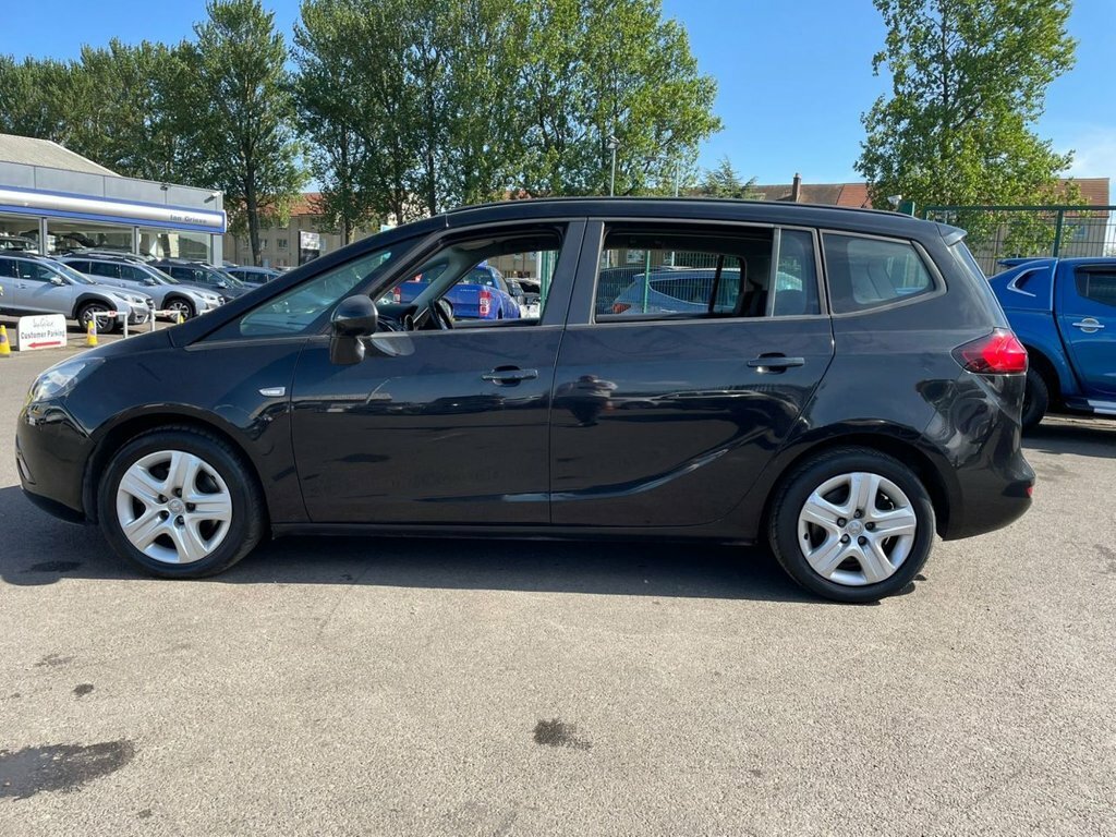 Vauxhall Zafira Tourer 2L Exclusiv Cdti Black #4