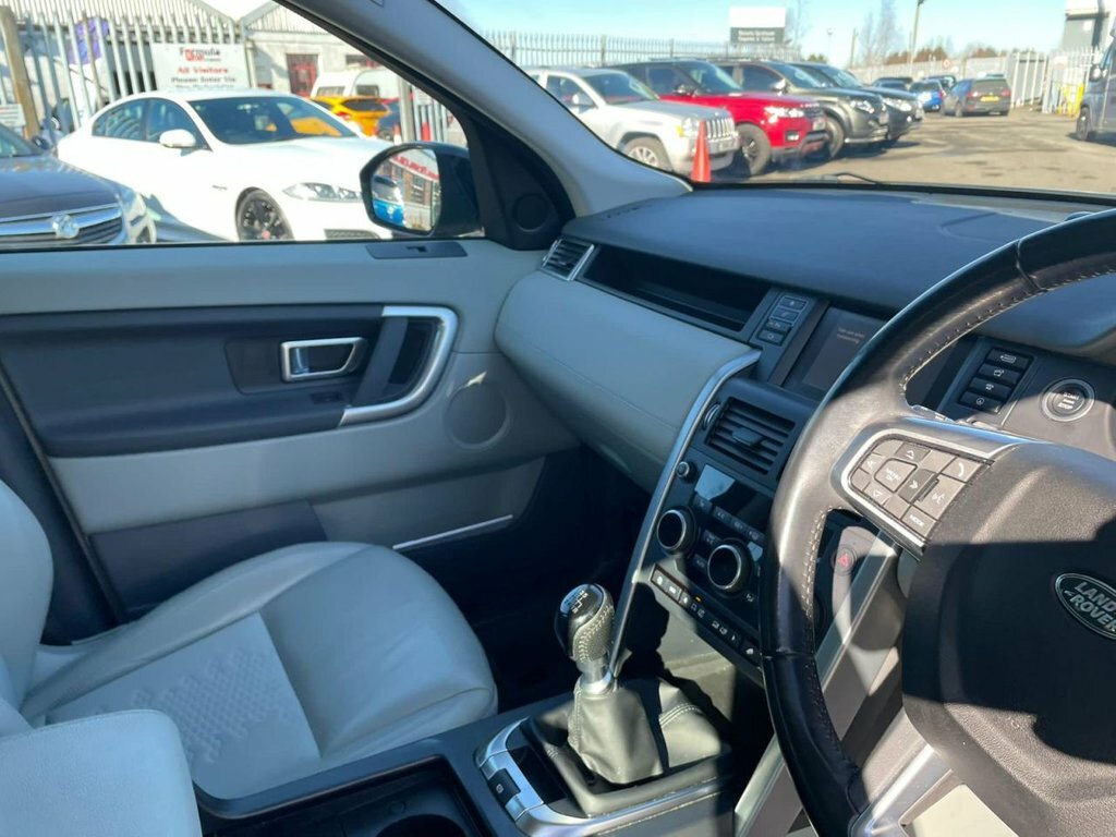 Land Rover Discovery Sport 2L Td4 Se Tech CA18HRU Grey #5