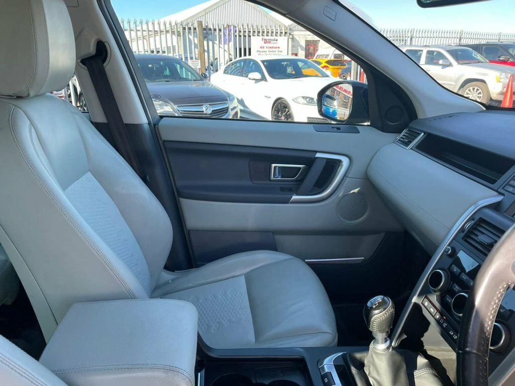Land Rover Discovery Sport 2L Td4 Se Tech CA18HRU Grey #4