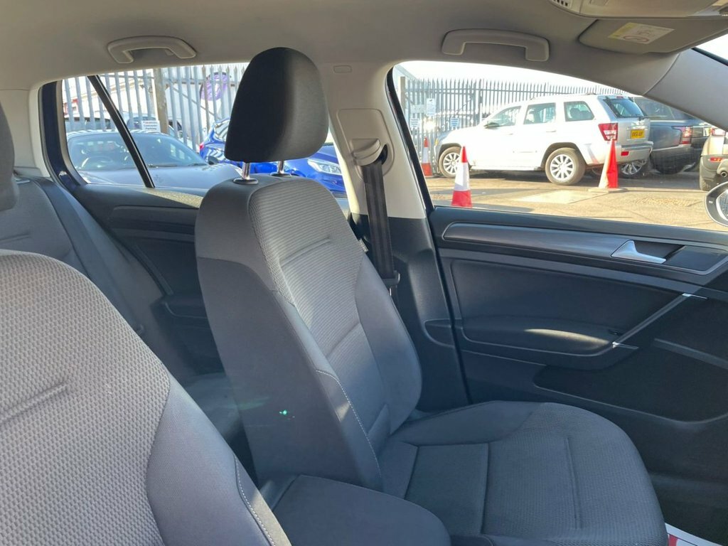 Volkswagen Golf 1.6 Se Navigation Tdi Bluemotion Technology 114 Blue
