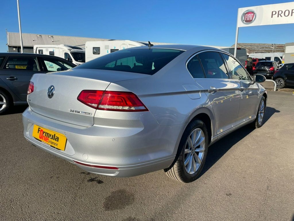 Volkswagen Passat 2L Se Business Tdi Bluemotion Tech Dsg Silver