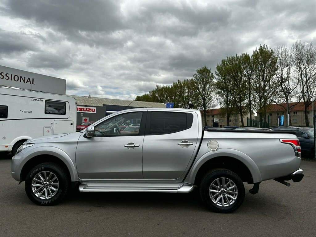 Mitsubishi L200 2.4 Di-d 4Wd Barbarian Dcb 178 Bhp Silver