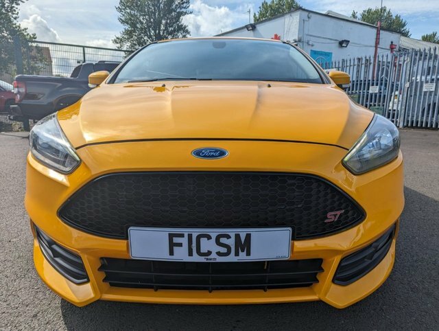 Ford Focus 2L St-tdci MX65XHE Yellow #2
