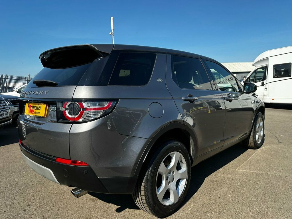 Land Rover Discovery Sport 2L Td4 Hse YP16NHM Grey