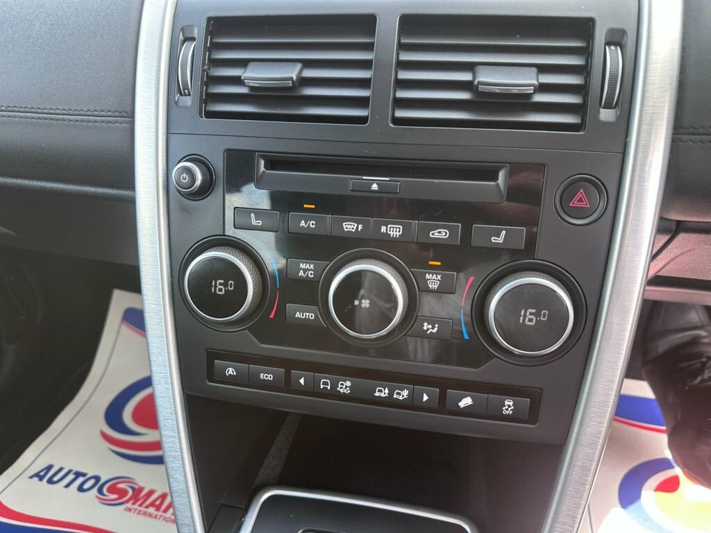 Land Rover Discovery Sport 2L Td4 Hse WR66YLK Blue