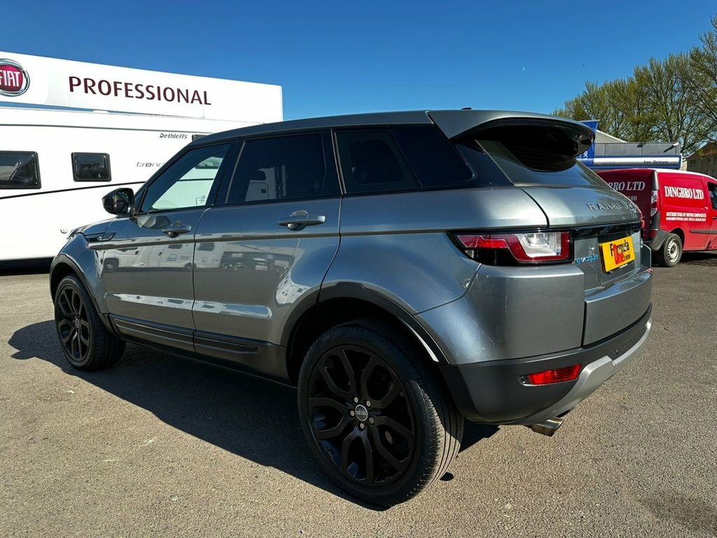 Land Rover Range Rover Evoque 2L Ed4 Se Tech SO65GYX Grey