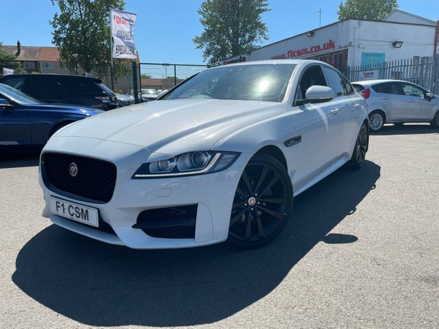 Jaguar XF 2L D R-sport Awd White