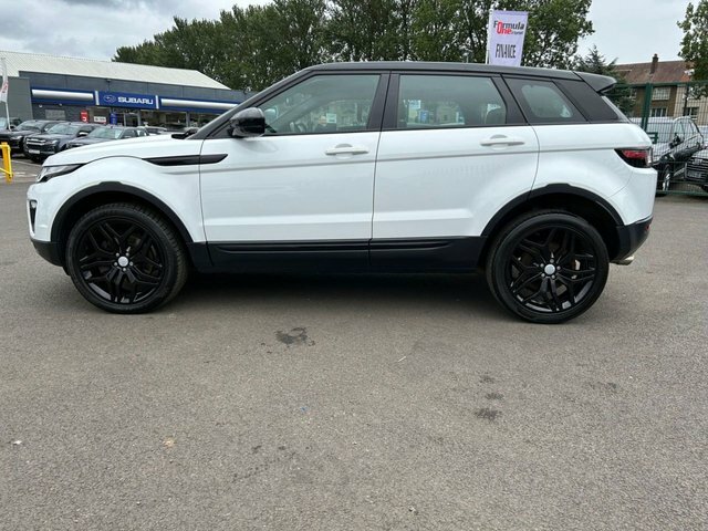 Land Rover Range Rover Evoque 2L Td4 Se Tech NL65DLZ White #4