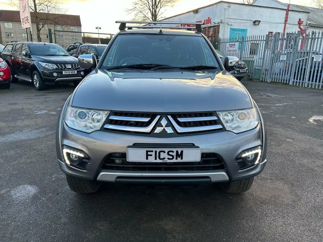 Mitsubishi L200 2.5 Di-d 4X4 Barbarian Black Lb Dcb 175 Bhp WN15AJX Grey #4