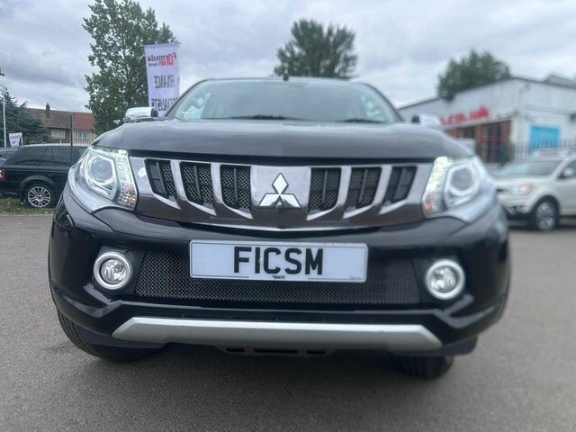 Mitsubishi L200 2.4 Di-d 4Wd Barbarian Dcb 178 Bhp DV19NBB Black #2