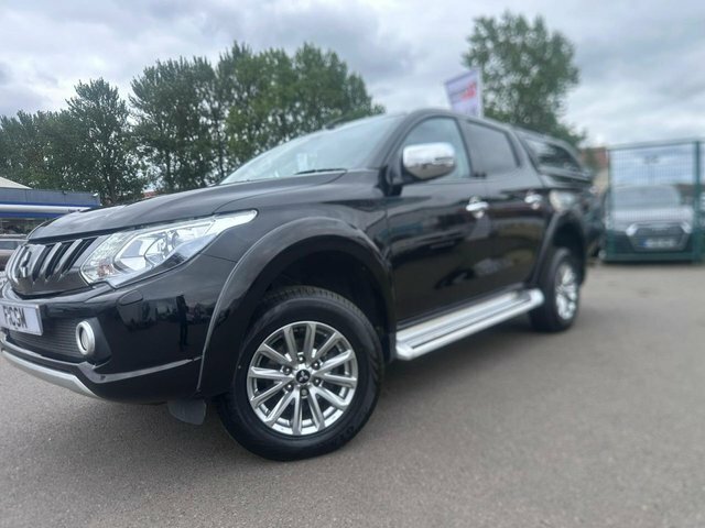Mitsubishi L200 2.4 Di-d 4Wd Barbarian Dcb 178 Bhp Black
