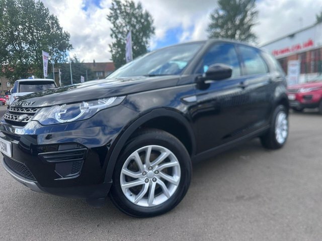 Land Rover Discovery Sport 2L Td4 Se MK68BXM Black