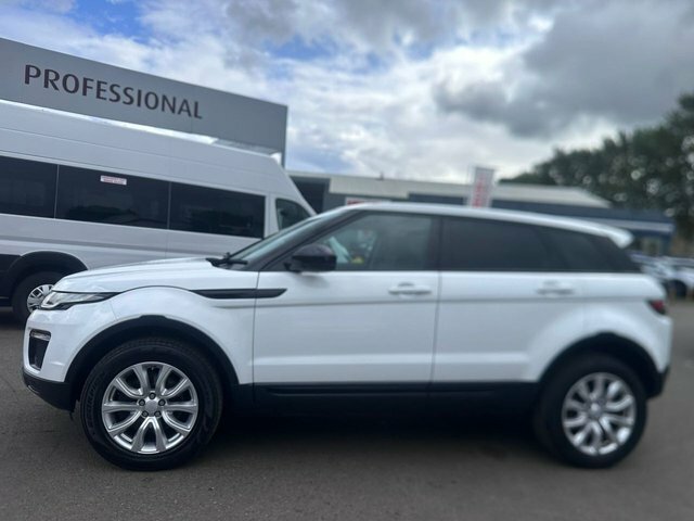 Land Rover Range Rover Evoque 2L Td4 Se Tech DC65GPJ White #3