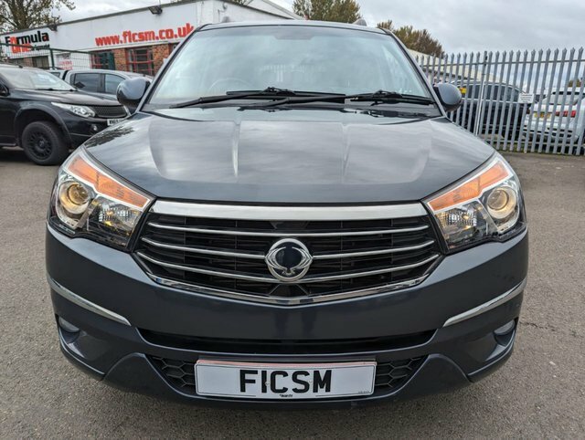 SsangYong Rodius 2.2L Ex Grey #2