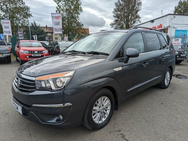 SsangYong Rodius 2.2L Ex Grey #3