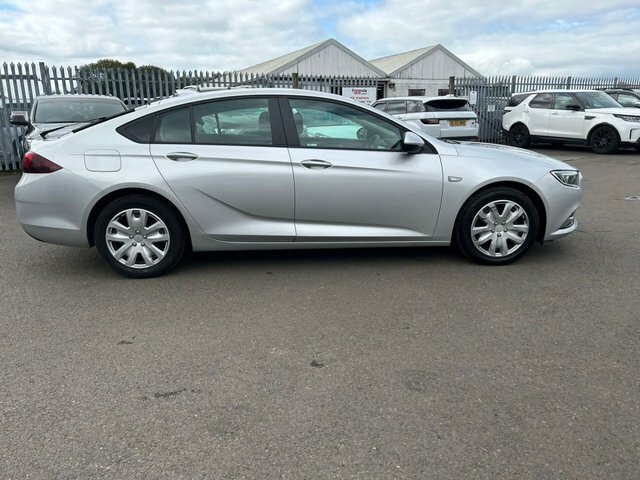 Vauxhall Insignia 1.6L Design Nav Ecotec VX67PXV Silver #5
