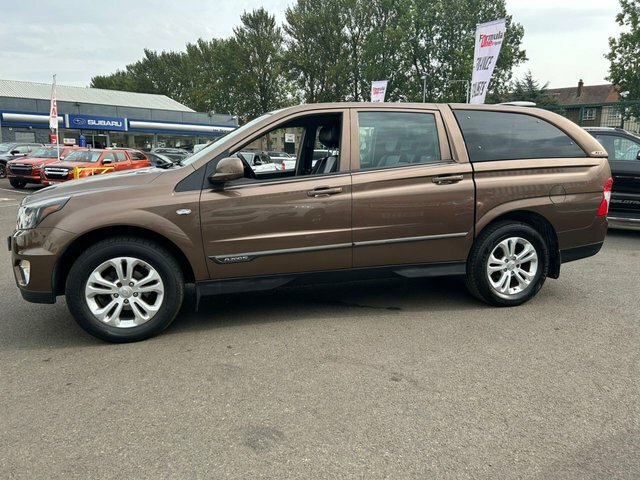 SsangYong Korando Sports 2.0 Ex 153 Bhp Brown #6