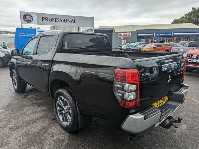 Mitsubishi L200 2.3 Di-d Warrior Dcb 148 Bhp DL70OPV Black #5