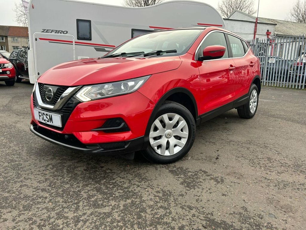 Nissan Qashqai 1.5L Dci Visia Red
