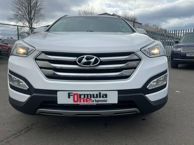 Hyundai Santa Fe 2.2 Crdi Premium 194 Bhp NG15CAA White #4