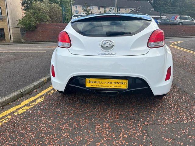 Hyundai Veloster 1.6L Gdi White #6