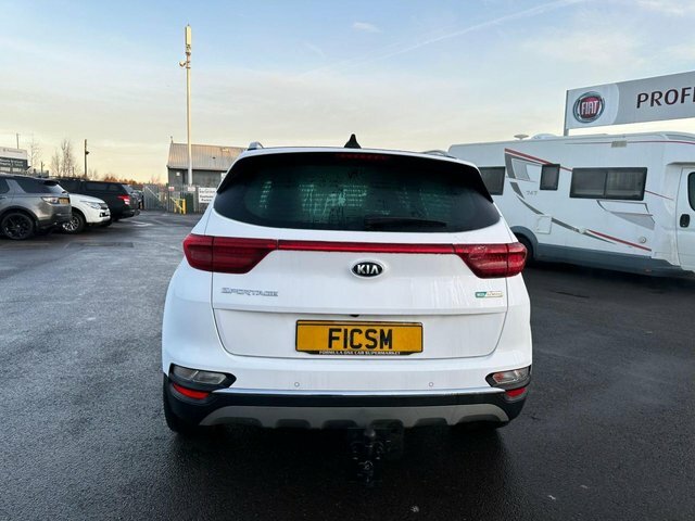 Kia Sportage 1.6L Crdi 4 Isg Mhev White #4
