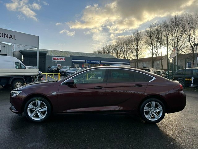 Vauxhall Insignia 1.6L Elite Nav Ecotec SD18OFZ Red #4