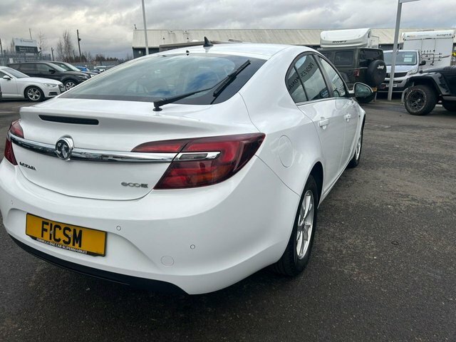 Vauxhall Insignia 2L Design Nav Cdti Ecoflex Ss BF65FXH White #6