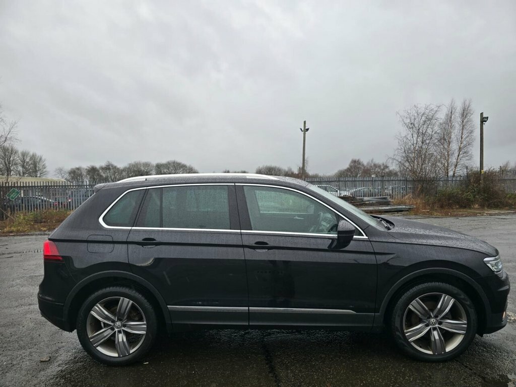 Volkswagen Tiguan 2L Sel Tdi Bmt 4Motion SC17VLF Black #5