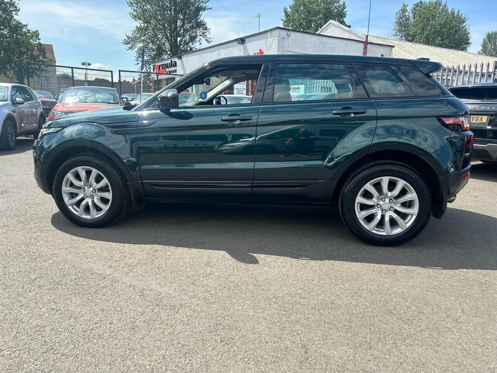 Land Rover Range Rover Evoque 2L Td4 Se Tech SY66RXG Green #4
