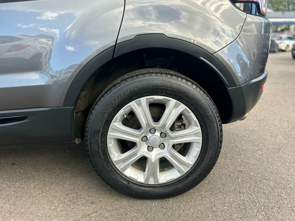 Land Rover Range Rover Evoque 2L Td4 Se Tech WJ67RZF Grey #5
