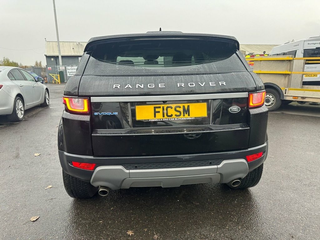 Land Rover Range Rover Evoque 2L Se WO16XVD Black #4