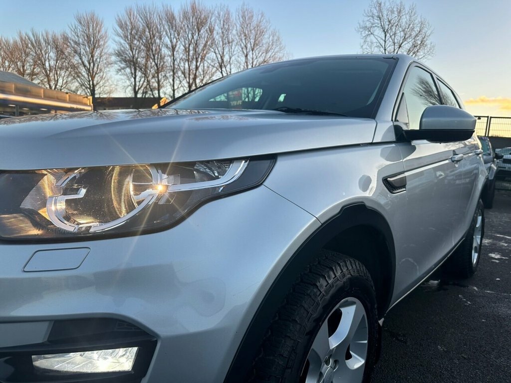 Land Rover Discovery Sport 2L Se Tech SK18OMR Silver #6