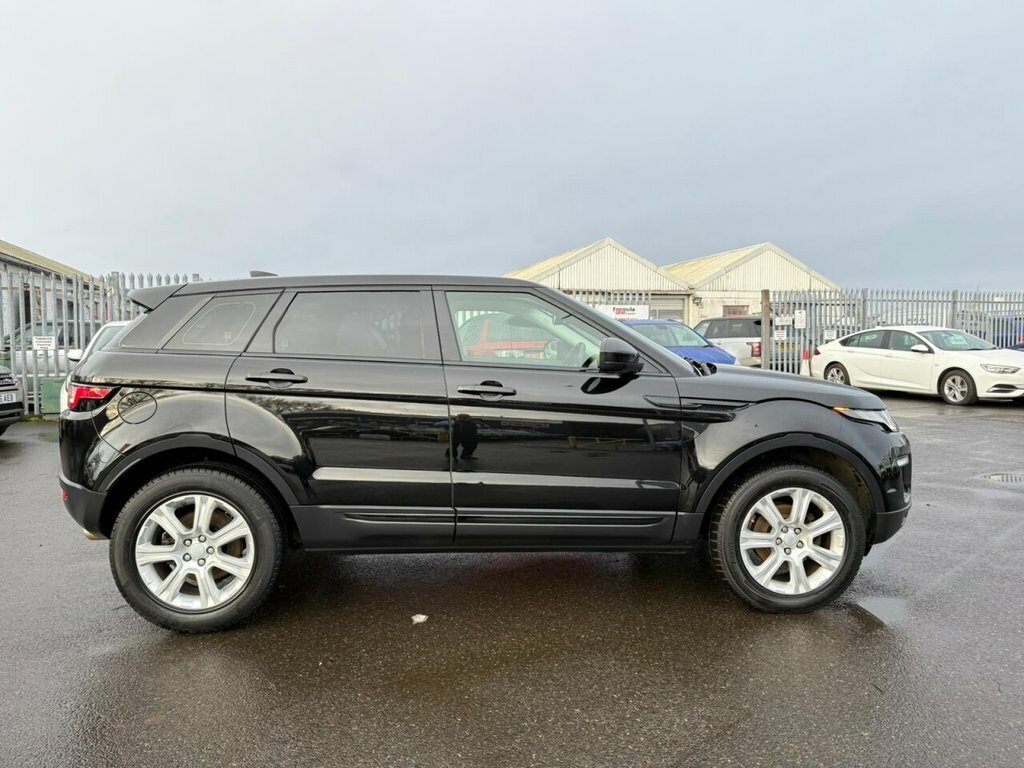 Land Rover Range Rover Evoque 2L Se Tech KN68ZWS Black #5