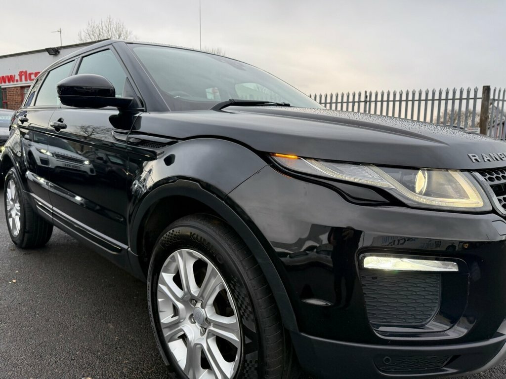 Land Rover Range Rover Evoque 2L Se Tech RE17RXF Black #5