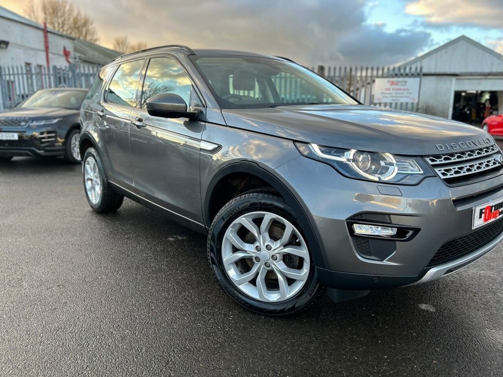Land Rover Discovery Sport 2L Hse RJ17WAA Grey #4