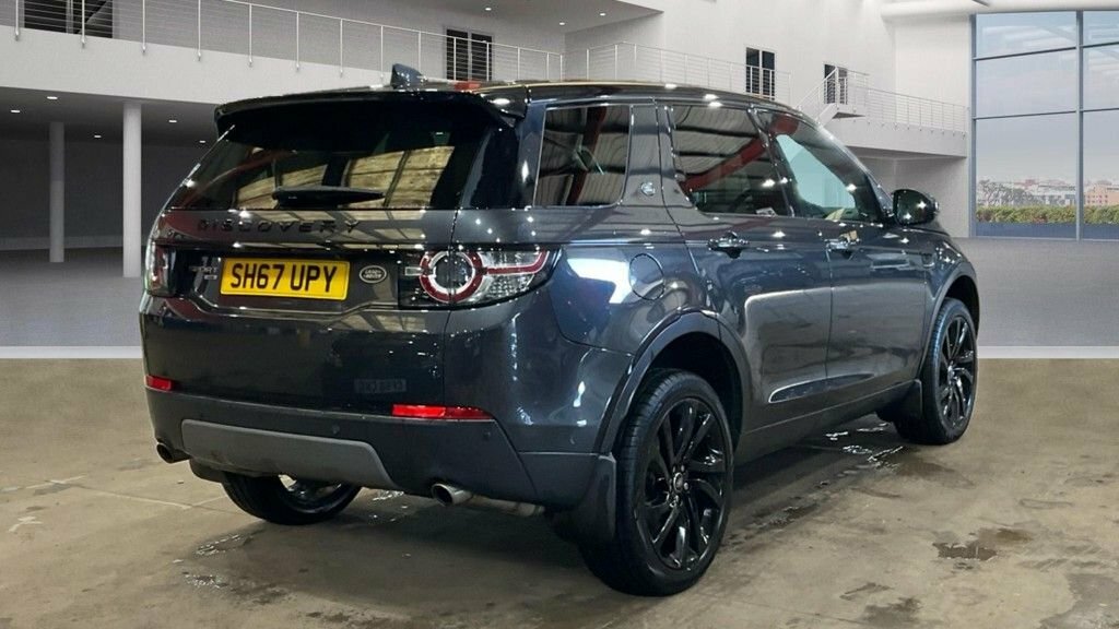 Land Rover Discovery Sport 2L Hse Black SH67UPY Grey #4
