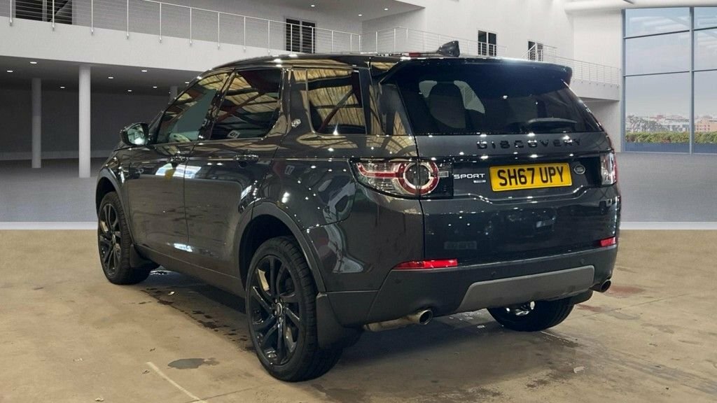 Land Rover Discovery Sport 2L Hse Black SH67UPY Grey #3