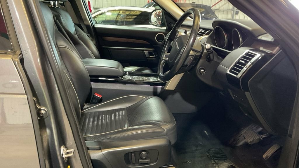 Land Rover Discovery 3L Hse Luxury BJ17ODH Grey #5