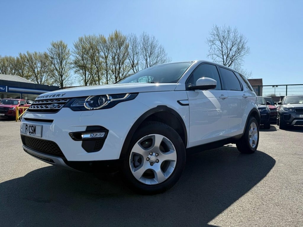 Land Rover Discovery Sport 2L Hse White