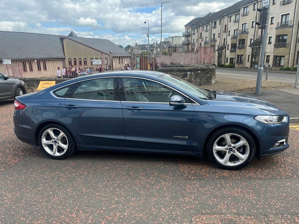 Ford Mondeo 2L Titanium Edition NXZ1780 Blue #4