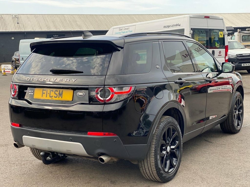 Land Rover Discovery Sport 2L Hse LB17XTO Black #5