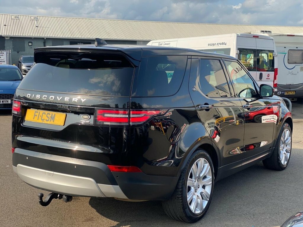 Land Rover Discovery 3L Hse Luxury YC67GNN Black #5