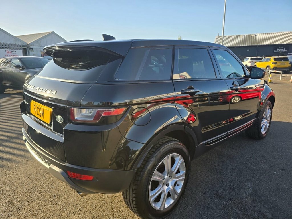Land Rover Range Rover Evoque 2L Se Tech AE67NUF Black #4