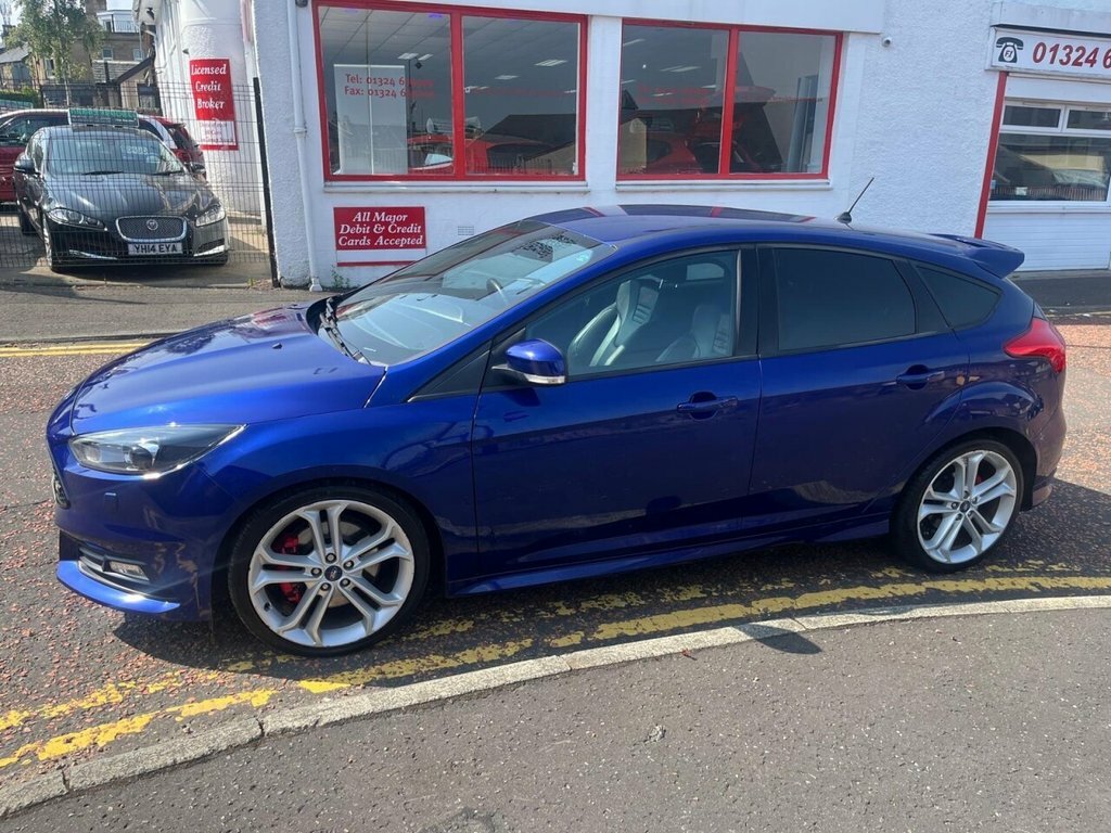Ford Focus 2L St-3 MW18DFN Blue
