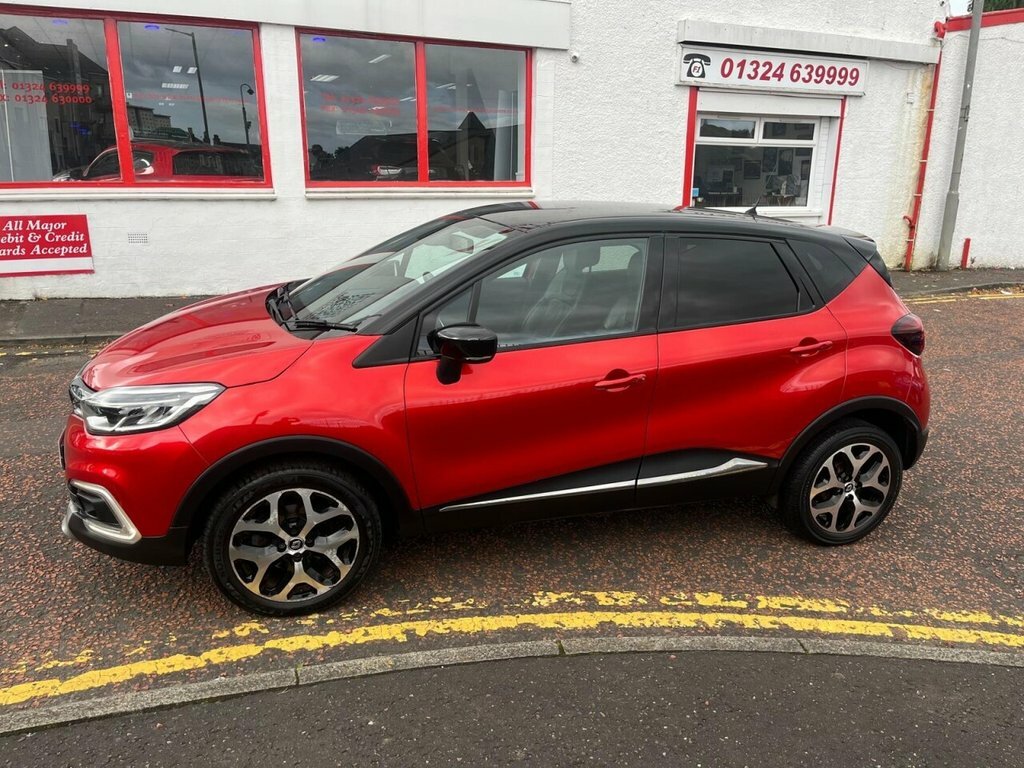 Renault Captur 1.5L Signature X Nav Red