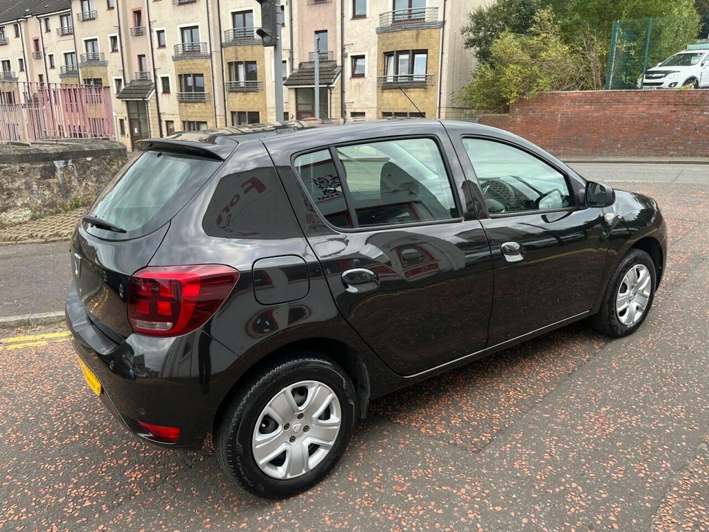 Dacia Sandero 1L Comfort Black #3